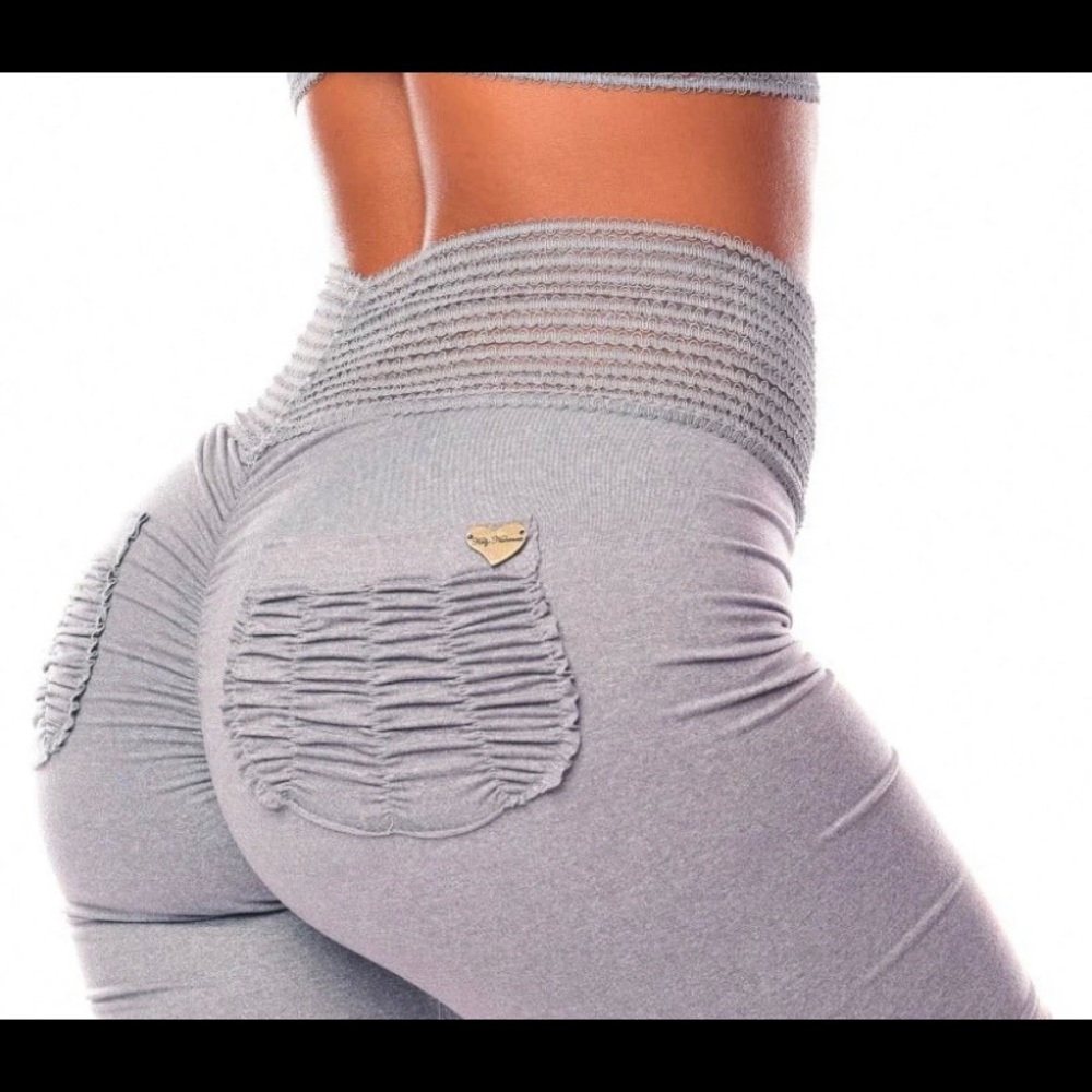 Cute Booty lounge